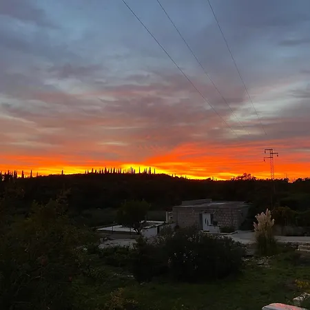 Vila Skylight Et Separe Avec Terrasse Panoramique Avec Vue Et Piscine Privee